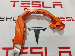 Шина высоковольтная пентхауса в корпусе-изоляторе Tesla Model 3 1 поколение 2019, электро, 1095891-00-G, 1096403-00-F
