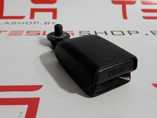 замок ремня безопасности Tesla Model S 1 поколение 2015, 1005269-00-B