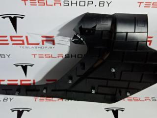 Декоративная накладка центральной консоли Tesla Model S 1 поколение 2015, 1008248-00-D