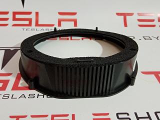 Подиум динамика Tesla Model S 1 поколение 2015, 1004833-04-A