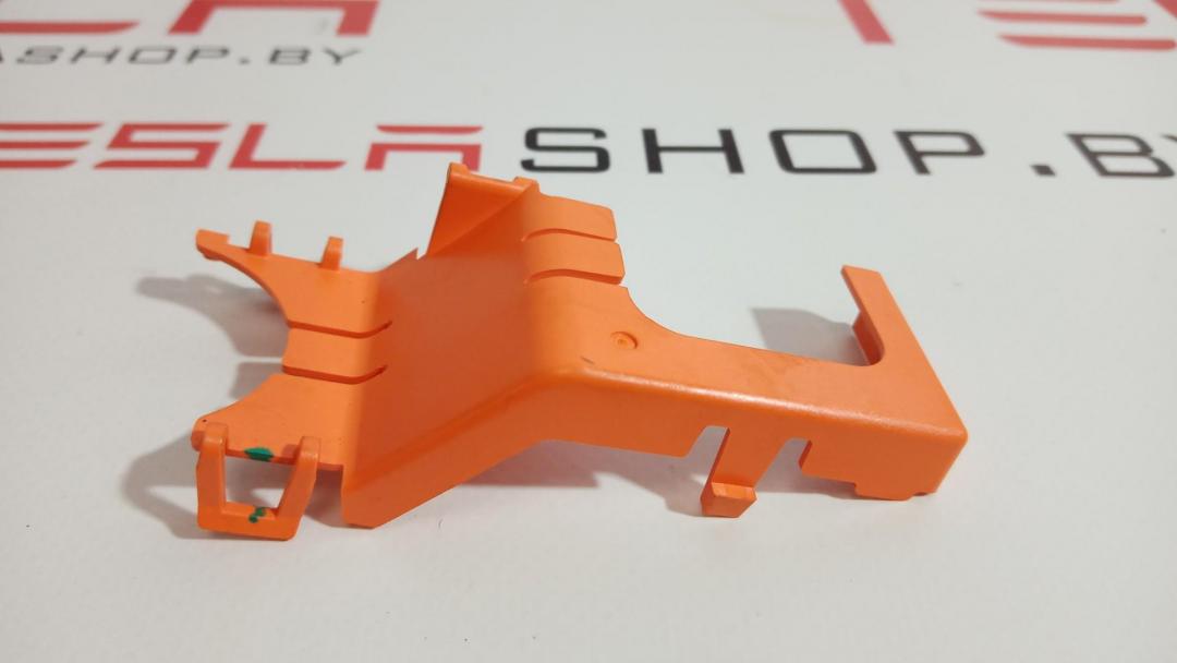 Изолятор пиропатрона Tesla Model 3 1 поколение 2019, 1096401-00-C - фото №1