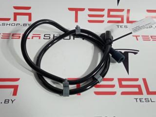 Дренажная трубка панорамной крыши Tesla Model S 1 поколение 2014, 1013245-00-F