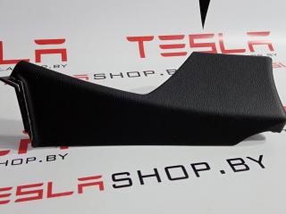 Накладка ремня безопасности стойки С Tesla Model S 1 поколение 2015, 1007929-00-B