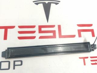 корпус салонного фильтра Tesla Model S 1 поколение [рестайлинг] 2018, 1013537-00-A, 1039042-00-B