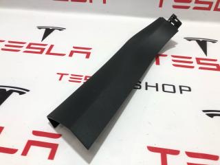 накладка двери (крышки) багажника Tesla Model S 1 поколение [рестайлинг] 2019, 1009254-00-G, 1009235-00-I