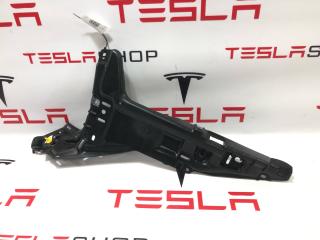 Кронштейн внутренний стойки C Tesla Model S 1 поколение [рестайлинг] 2019, 1009272-00-D