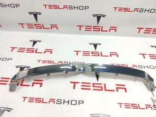 Накладка V-образная декоративная переднего гриля хром (птичка) Tesla Model S 1 поколение [рестайлинг] 2019, 1065233-00-C, 1056377-00-E
