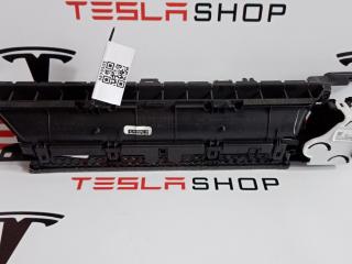 Воздуховод центральной панели Tesla Model 3 1 поколение 2019, 2300172X, 1083325-00-F