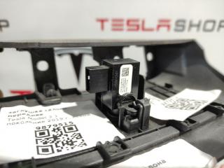 датчик температуры Tesla Model 3 1 поколение 2019, 1045664-04-E