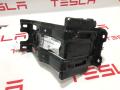 Крепление аккумулятора 12V Tesla Model S 1 поколение [рестайлинг] 2019, 1024085-00-A, 1028668-00-E, 1051743-00-C, 1031029-00-E - фото №4