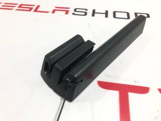 Заглушка салазки сиденья Tesla Model S 1 поколение [рестайлинг] 2019, 1008387-00-C, 1031675-00-A
