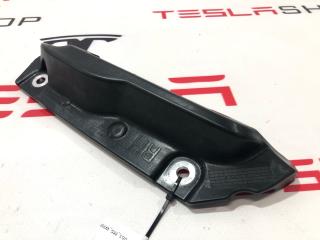 Кронштейн накладки, стойки В Tesla Model S 1 поколение [рестайлинг] 2019, 1114750-00-B