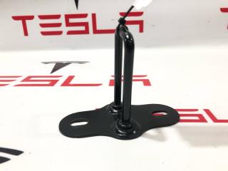 петля замка капота Tesla Model X 1 поколение 2019, 1033015-00-E