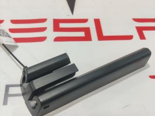 Заглушка салазки сиденья Tesla Model S 1 поколение [рестайлинг] 2019, 1008387-00-C, 1031675-00-A