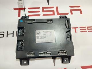 Блок управления BCM (Body Control Module) Tesla Model S 1 поколение [рестайлинг] 2019, 1010906-00-G