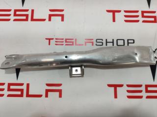 Усилитель распорка стоек амортизатора Tesla Model S 1 поколение [рестайлинг] 2019, 1064610-00-D