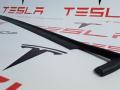 Уплотнитель подъемной задней двери Tesla Model X 1 поколение 2020, 1069010-00-B, 1069010-00-C - фото №5