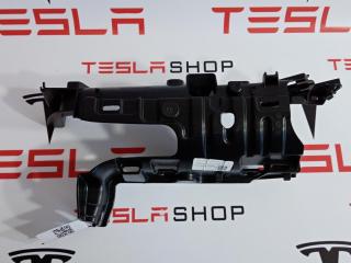 Кронштейн накладки, подъемной задней двери Tesla Model X 1 поколение 2020, 1055012-06-J, 1051558-00-E