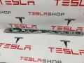 Накладка декоративная обшивки двери Tesla Model X 1 поколение 2016, 1036081-09-B - фото №4