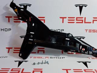 Кронштейн внутренний стойки C Tesla Model S 1 поколение 2015, 1009273-00-D
