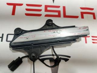 ручка наружная Tesla Model X 1 поколение 2016, 1035418-00-E