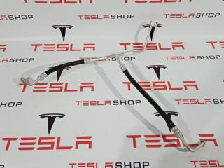 Трубка радиатора кондиционера Tesla Model S 1 поколение 2015, 1004294-00-A