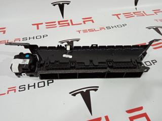 Воздуховод центральной панели Tesla Model 3 1 поколение 2019, 2300172X, 1083325-00-F