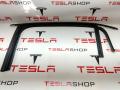 Уплотнитель стекла подъемной задней двери Tesla Model X 1 поколение 2016, 1032277-00-E, 1069520-90-H, 1484041-00-A - фото №4