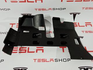 Накладка пластиковая под рулевой колонкой Tesla Model S 1 поколение 2015, 6007446-00-D