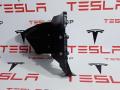 Кронштейн блока управления пневмоподвеской Tesla Model S 1 поколение 2015, 1007493-00-G, 6006413-00-D - фото №4