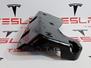 Панель для отдыха ноги водителя Tesla Model S 1 поколение 2015, 1007280-00-A, 1104861-00-A
