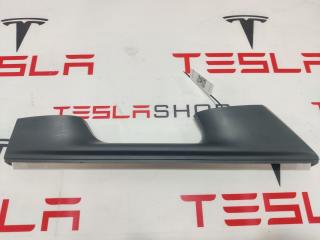 Накладка декоративная основания сидений 1-го ряда Tesla Model X 1 поколение 2016, 1100673-00-D, 1061619-00-D