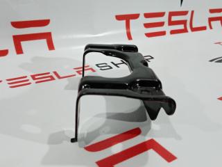 Кронштейн крепления рамы второго ряда сидений Tesla Model 3 1 поколение 2019, 1097222-00-A, 1549187-00-A
