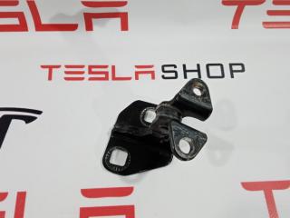 петля двери Tesla Model S 1 поколение 2014, 6009569-00-E