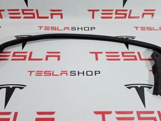 уплотнитель двери Tesla Model S 1 поколение 2014, 1005421-00-D