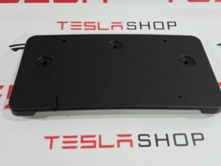 бленда Tesla Model S 1 поколение (2012 - 2016), 1018100-00-B
