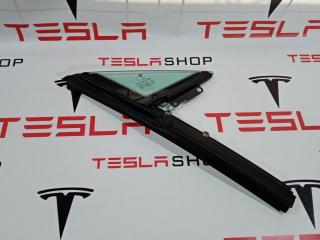 форточка передняя правая Tesla Model S 1 поколение 2014, 6006544-00-B