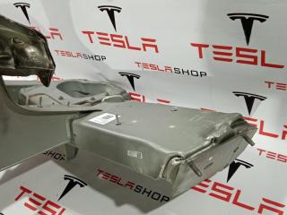 четверть передняя левая Tesla Model S 1 поколение (2012 - 2016), 1022588-01-F