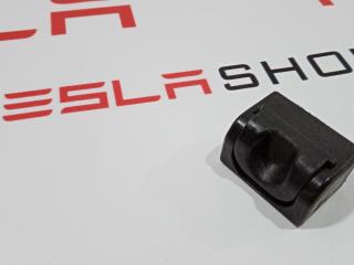 отбойник крышки багажника Tesla Model S 1 поколение 2015, 1008866-00-B