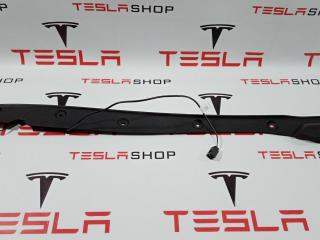 Датчик прижатия (накладка крышки багажника) Tesla Model X 1 поколение 2020, 1056300-00-C