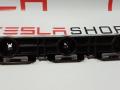 Кронштейн крепления накладки порога рокерной панели Tesla Model S 1 поколение 2015, 1003691-00-A - фото №2