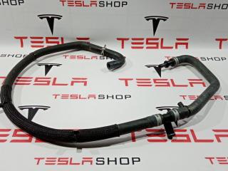 Шланг охлаждения (чарджера) Tesla Model S 1 поколение 2015, 1006252-00-E