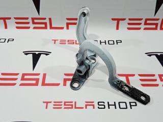 Петля подъемной задней двери Tesla Model X 1 поколение 2020, 1037844-00-M