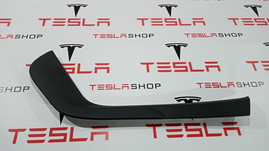 Панель центрального тоннеля Tesla Model S 1 поколение 2012, 1005365-01-C - фото №1