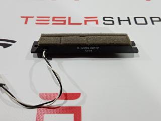 Антенна системы комфортного доступа Tesla Model S 1 поколение 2012, 1014951-00-A