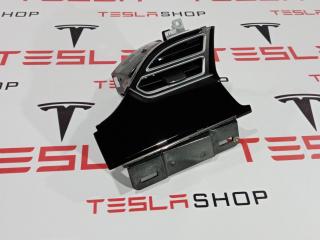 Декоративная накладка центральной панели (водительская левая) Tesla Model S 1 поколение 2012, 1004518-03-F