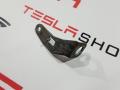 Кронштейн крепления тормозного шланга Tesla Model S 1 поколение 2012, 6006357-00-Z - фото №3