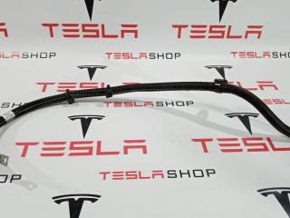 Кабель DCDC конвертера (плюс) Tesla Model S 1 поколение 2012, 1028941-00-A