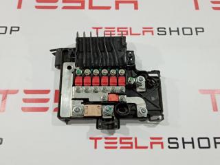 блок предохранителей Tesla Model S 1 поколение 2012, 1013273-00-C
