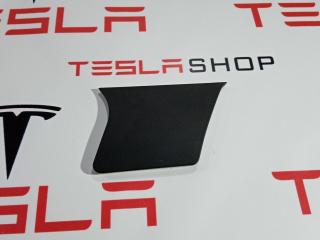 Накладка стойки B, наружная Tesla Model S 1 поколение 2015, 1004534-00-B